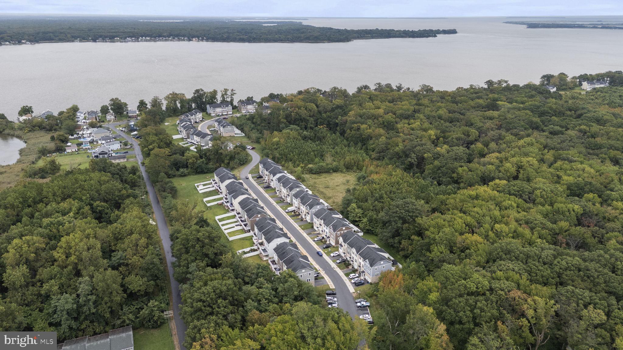 EDGEMERE/SPARROWS POINT - Residential