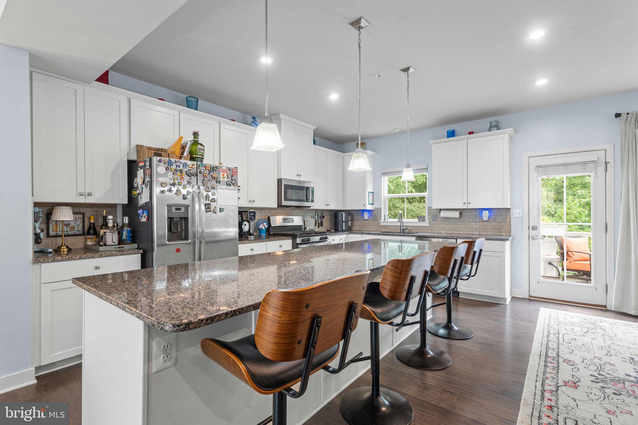 EDGEMERE/SPARROWS POINT - Residential