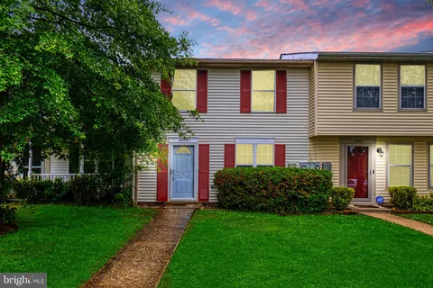 2093 Tanglewood Drive, Waldorf, MD MLS: MDCH2041888