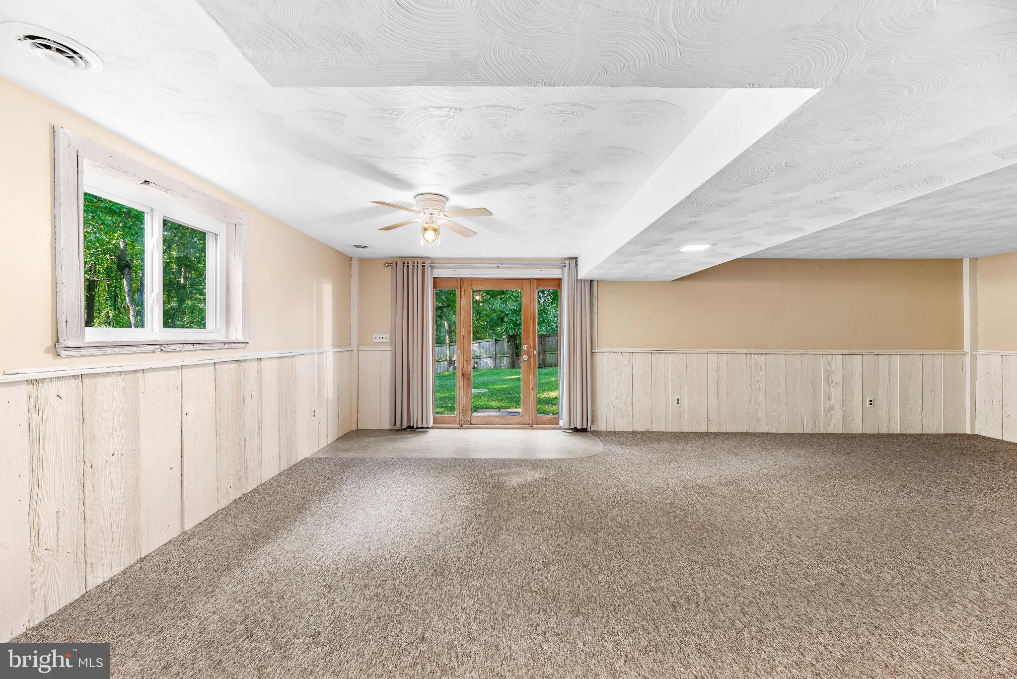 HALLMARK ESTATES - Residential