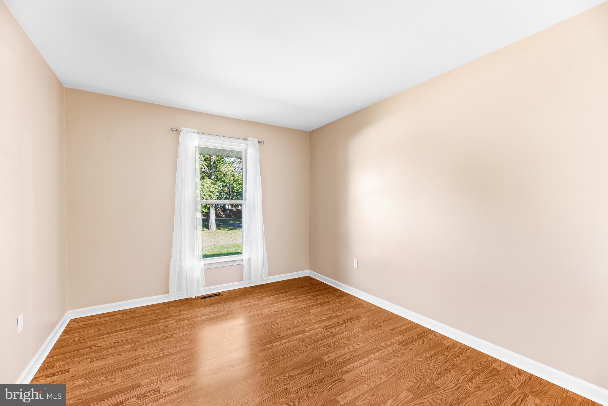 HALLMARK ESTATES - Residential