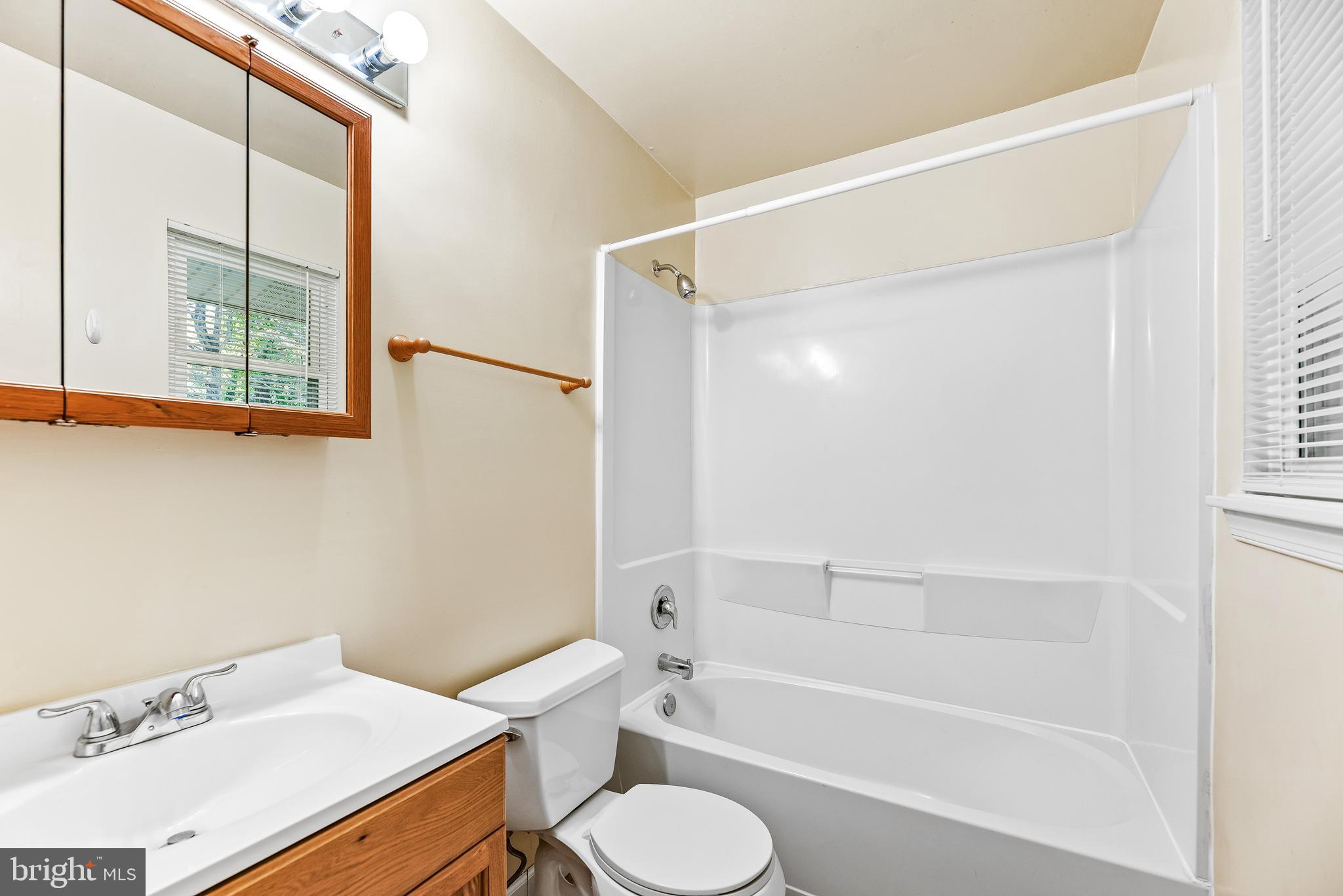 HALLMARK ESTATES - Residential