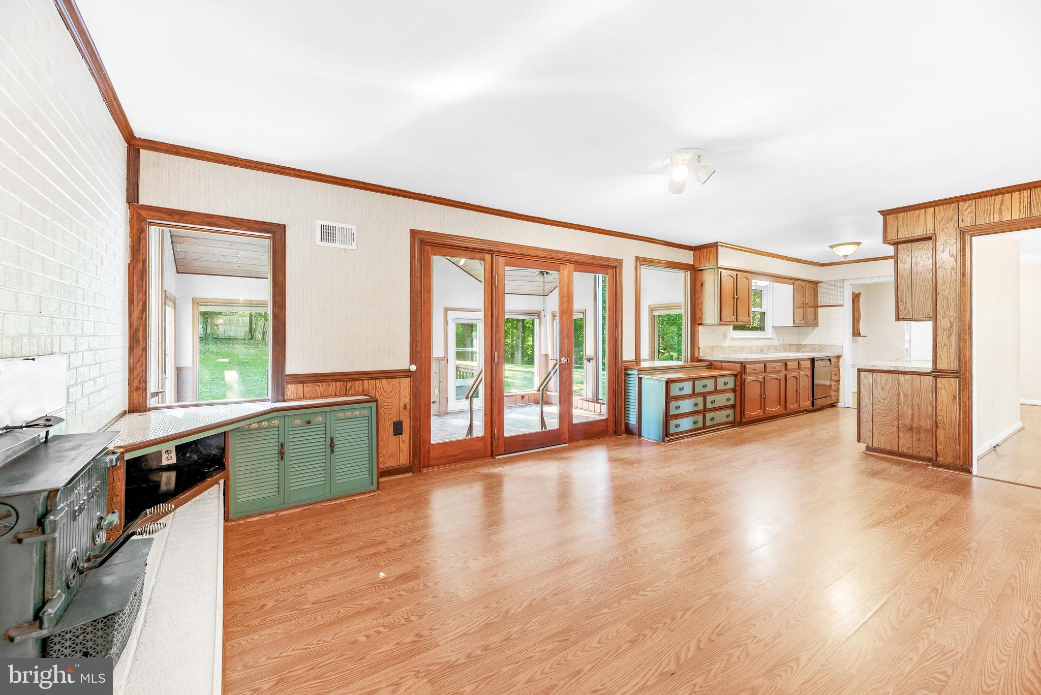 HALLMARK ESTATES - Residential