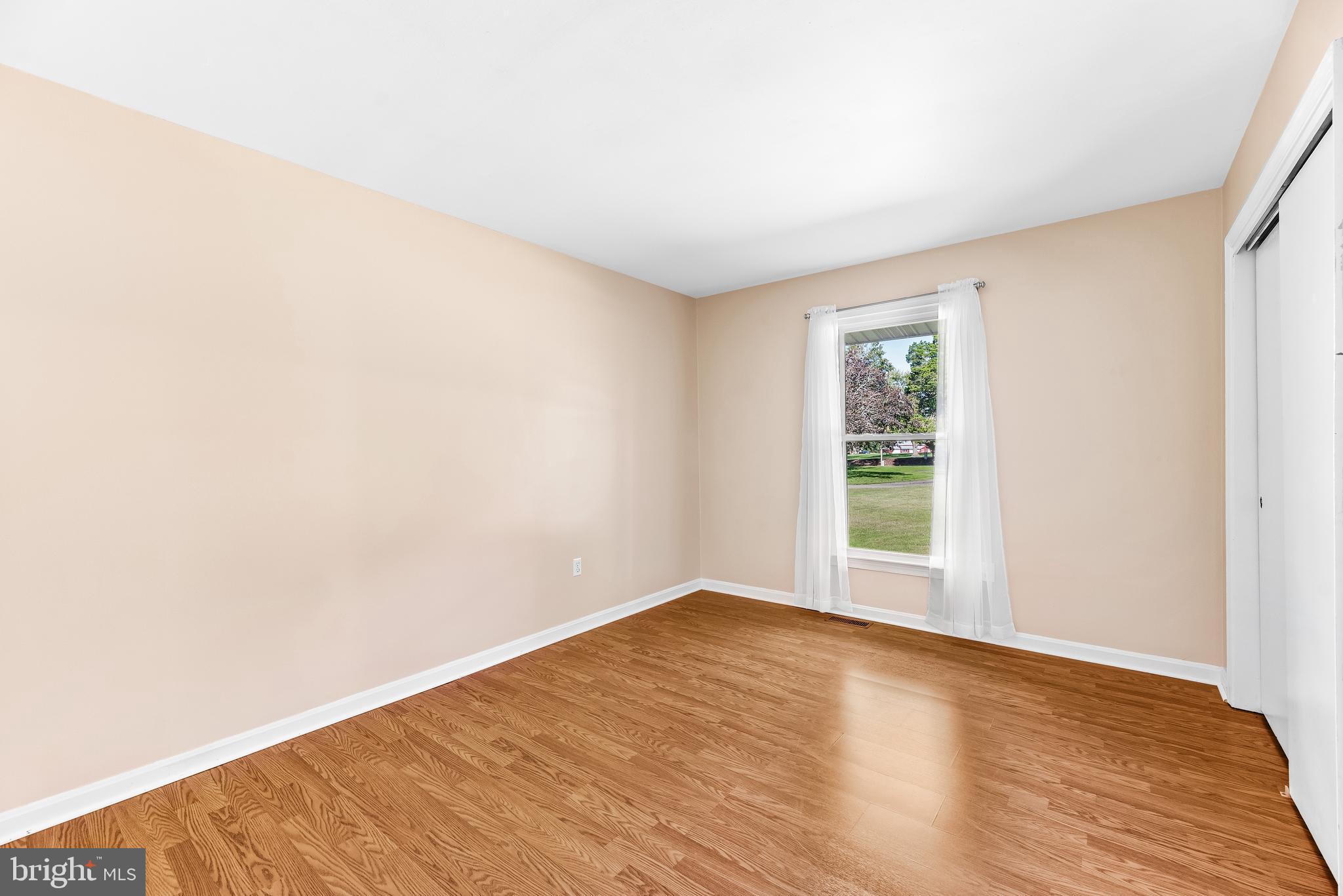 HALLMARK ESTATES - Residential