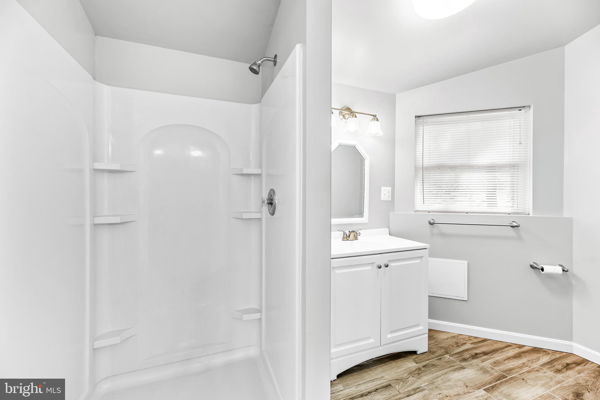 HALLMARK ESTATES - Residential