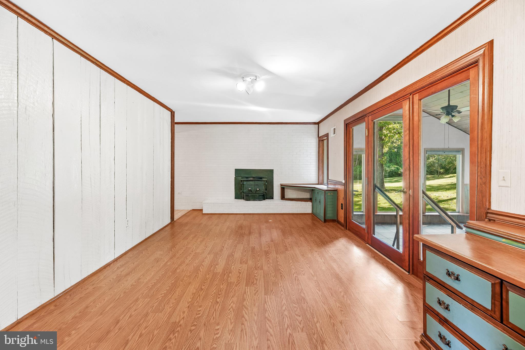 HALLMARK ESTATES - Residential