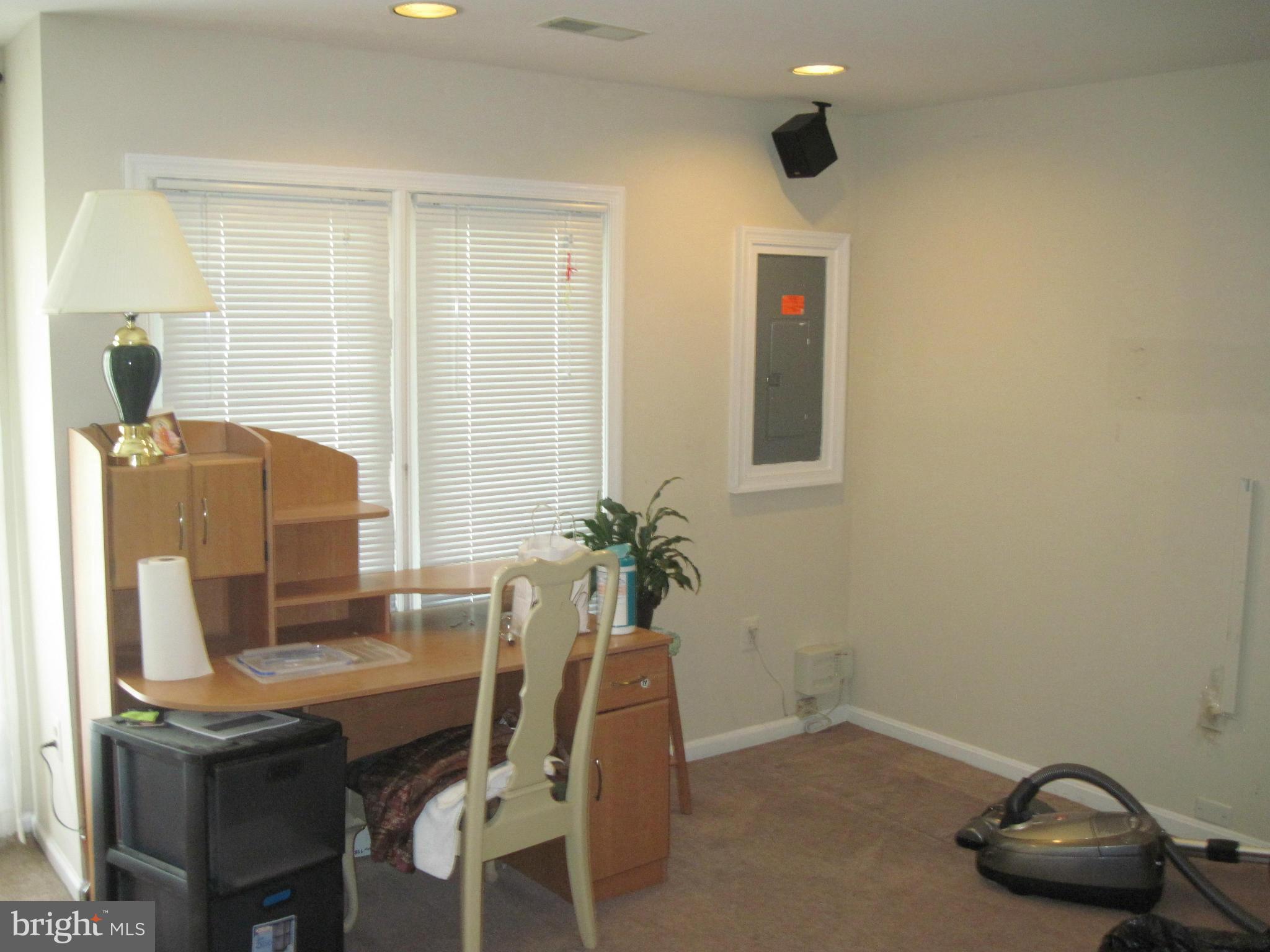 POTOMAC FAIRWAYS - Residential