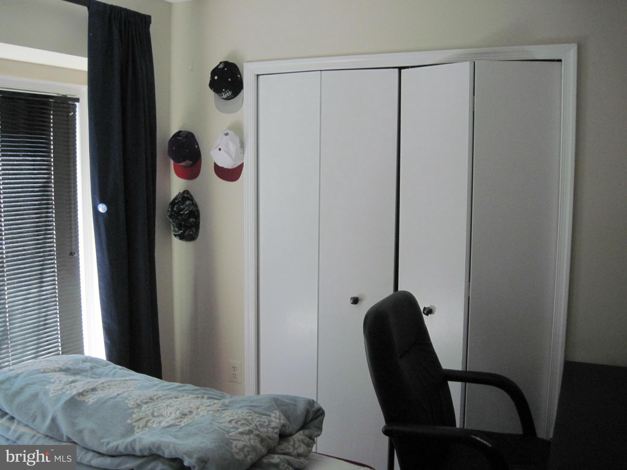 POTOMAC FAIRWAYS - Residential