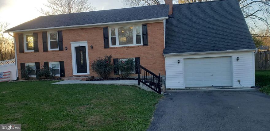 BEAUTIFUL 4 beds 2 full bath home for rent in Fredericksburg! Excellent condition! Upstairs you'll find 3 large bedrooms and a full bathroom recently updated w/new cabinets, Quartz Vanity Tops and ceramic tile floors. Kitchen w/Stainless Steel appliances & granite countertops, dining area off kitchen. Great size Living Room w/beautifully finished hardwood floors throughout. Basement features a large Family Room w/wood burning fireplace, a large bedroom, full bathroom, and laundry room w/washer/dryer. Large private fully fenced-in yard with a good size deck and two storage sheds. Pictures taken prior to current tenants moving in.  Great location, close to Downtown Fredericksburg, Mary Washington University, Germanna Community College, Mary Washington Hospital/Stafford Hospital, VRE, Shopping Centers,  approx. 30 minutes drive to Quantico/Dahlgren. NO SMOKING, NO PETS. Online Application. Renters Insurance Required. Very good credit and income ($7,800+/month) required. Schedule a showing appointment today!