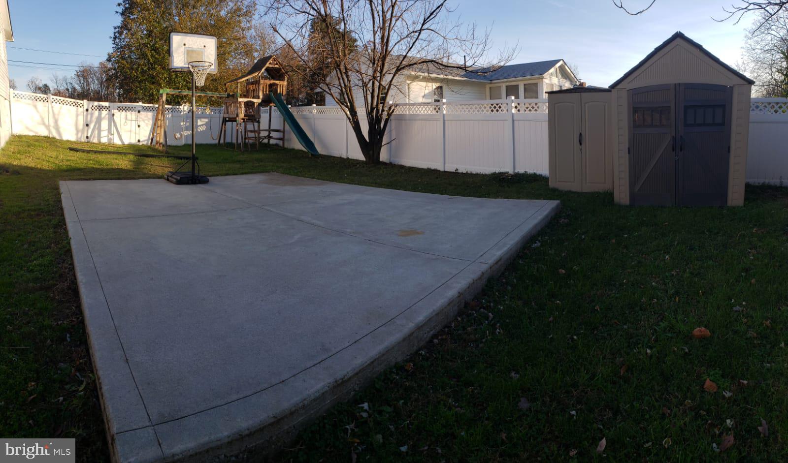 GRAFTON VILLAGE - Residential Lease