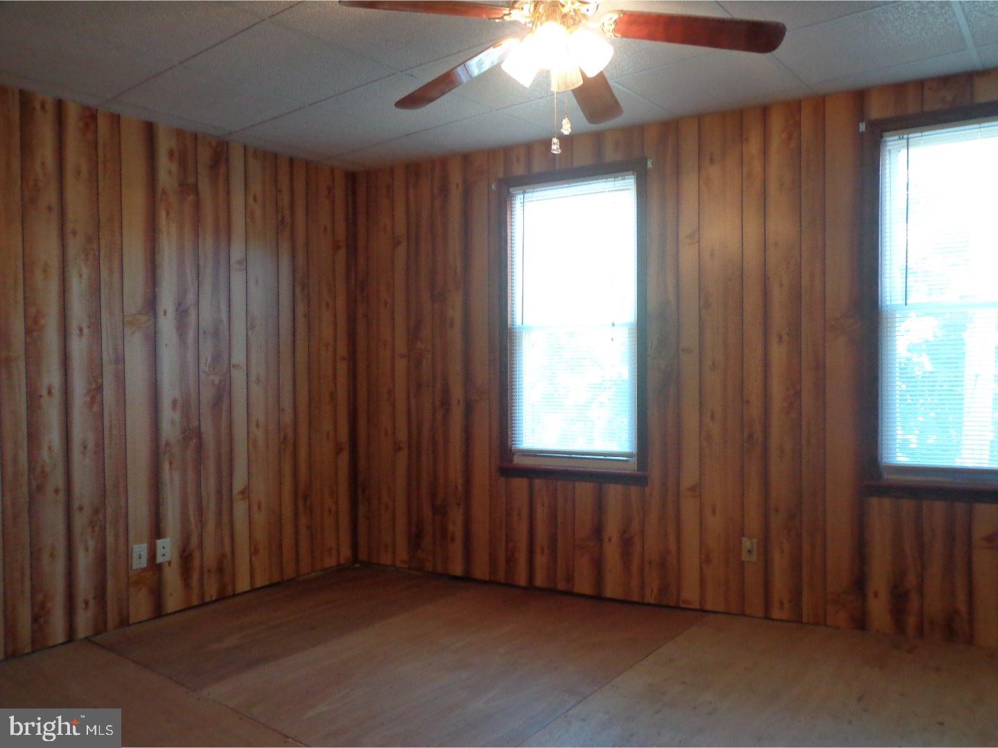 POTTSVILLE - Residential