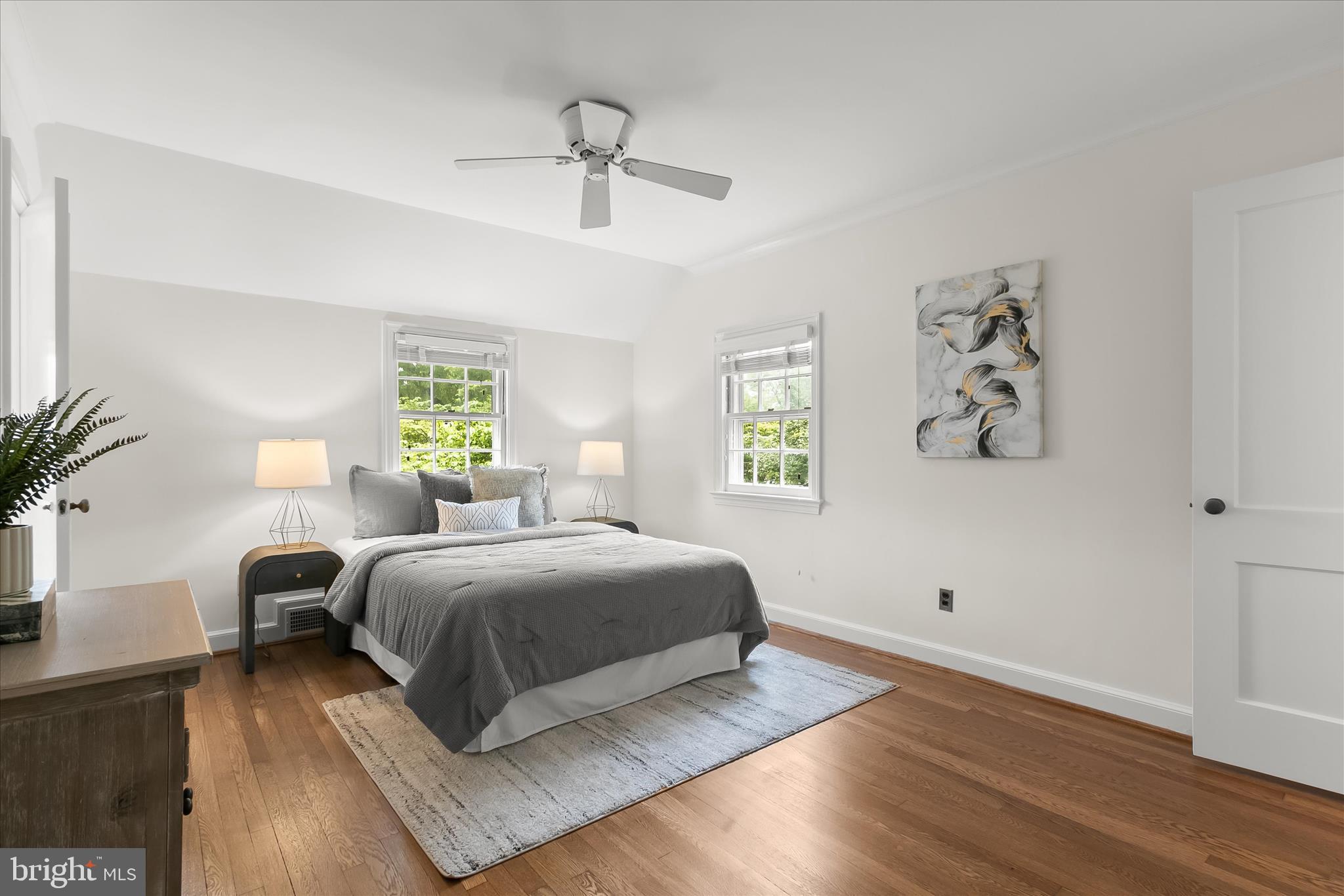 WOODACRES - Residential