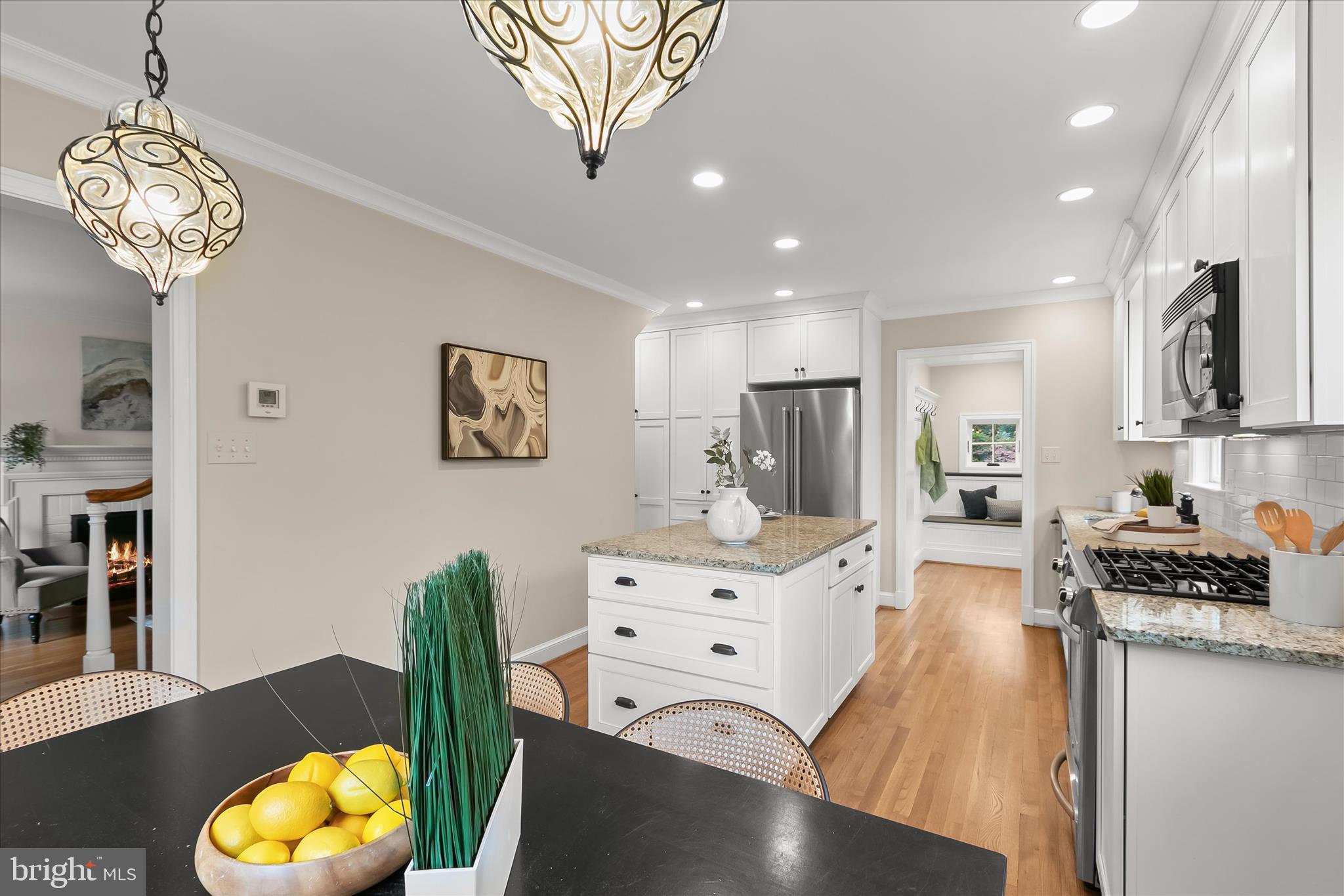 WOODACRES - Residential