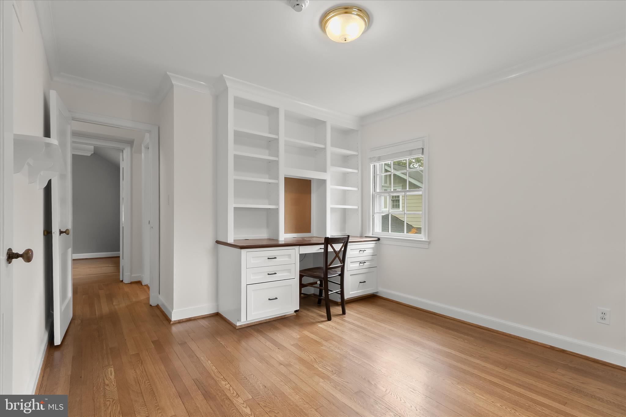 WOODACRES - Residential