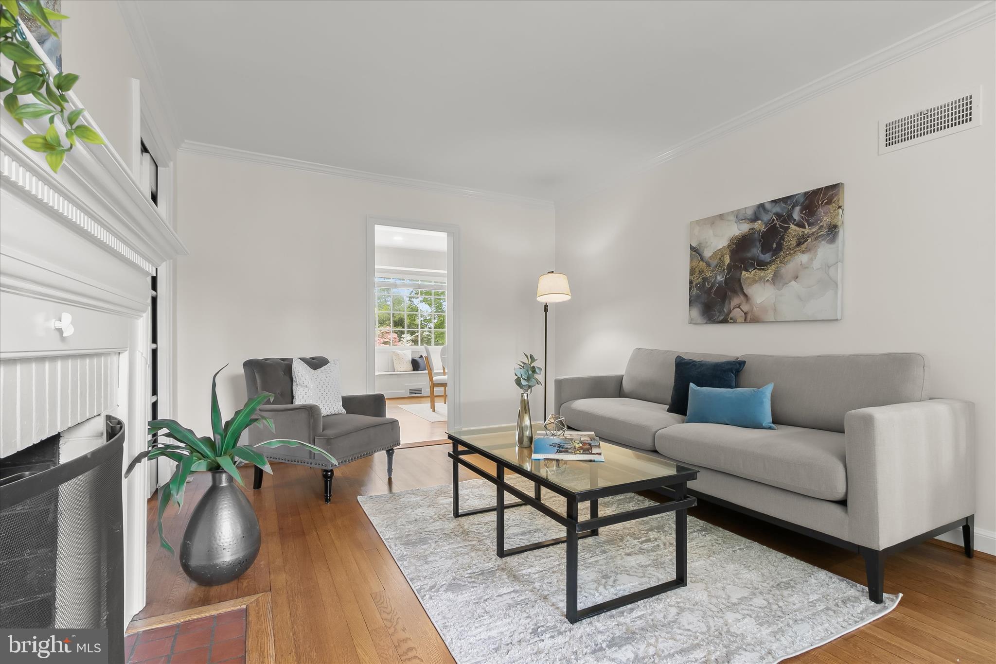 WOODACRES - Residential