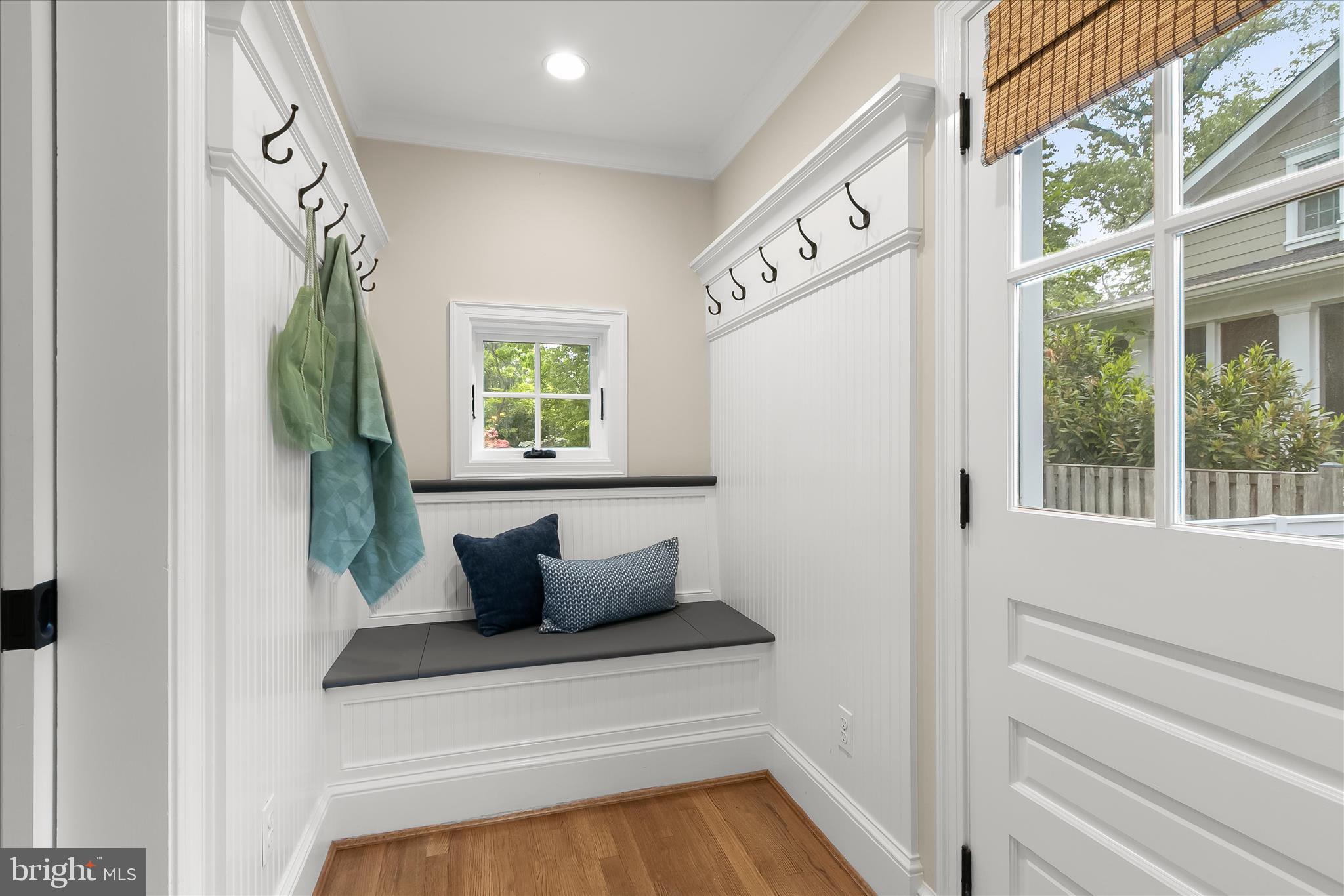 WOODACRES - Residential