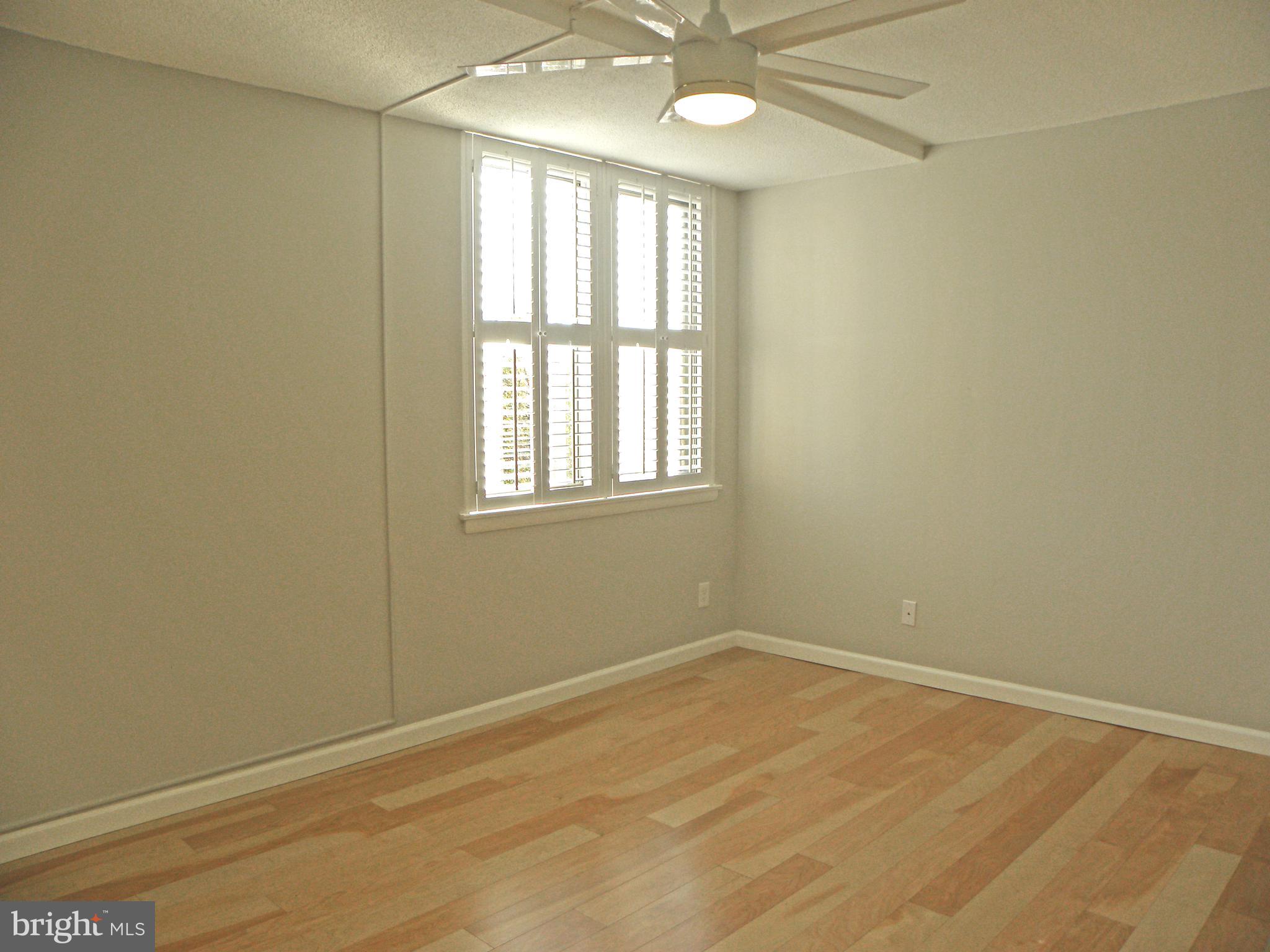 MARINA TOWERS - Residential Lease