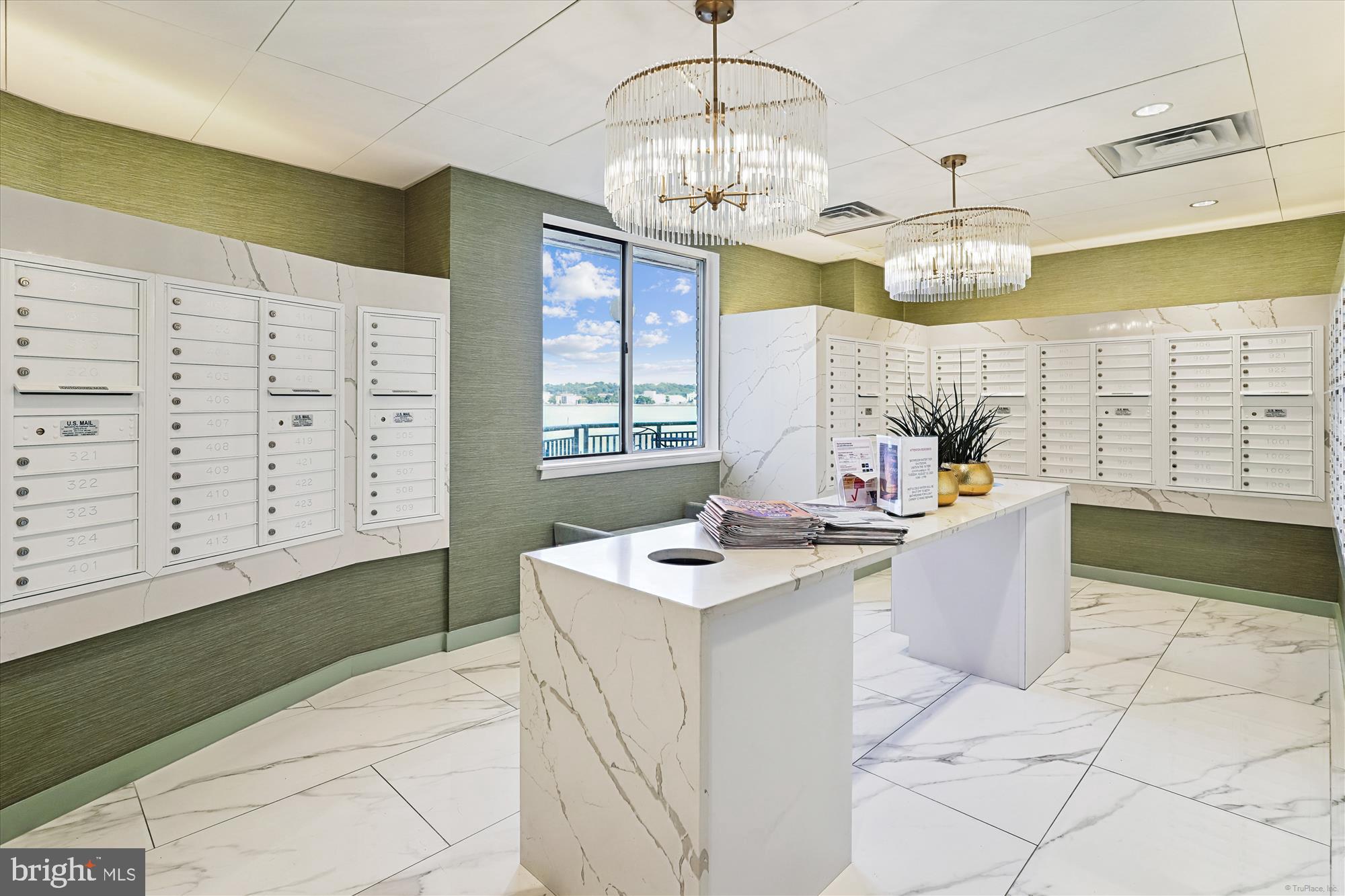 MARINA TOWERS - Residential Lease