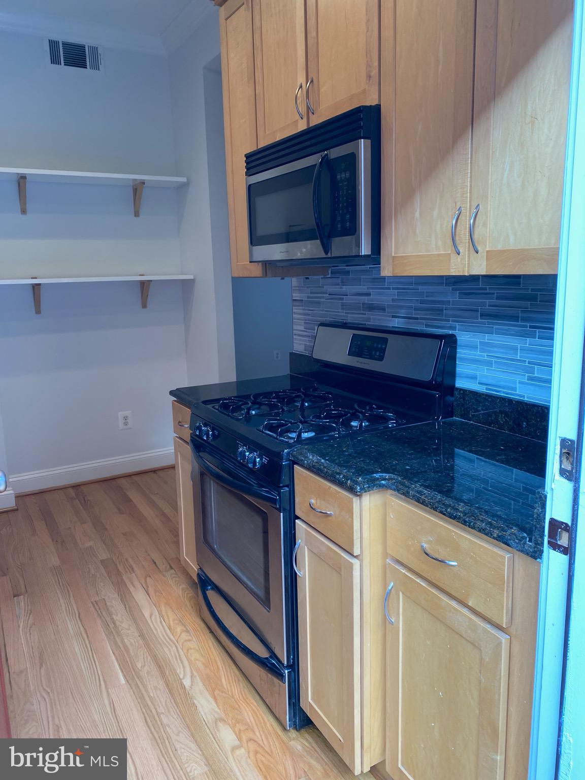 POTOMAC FLATS - Residential