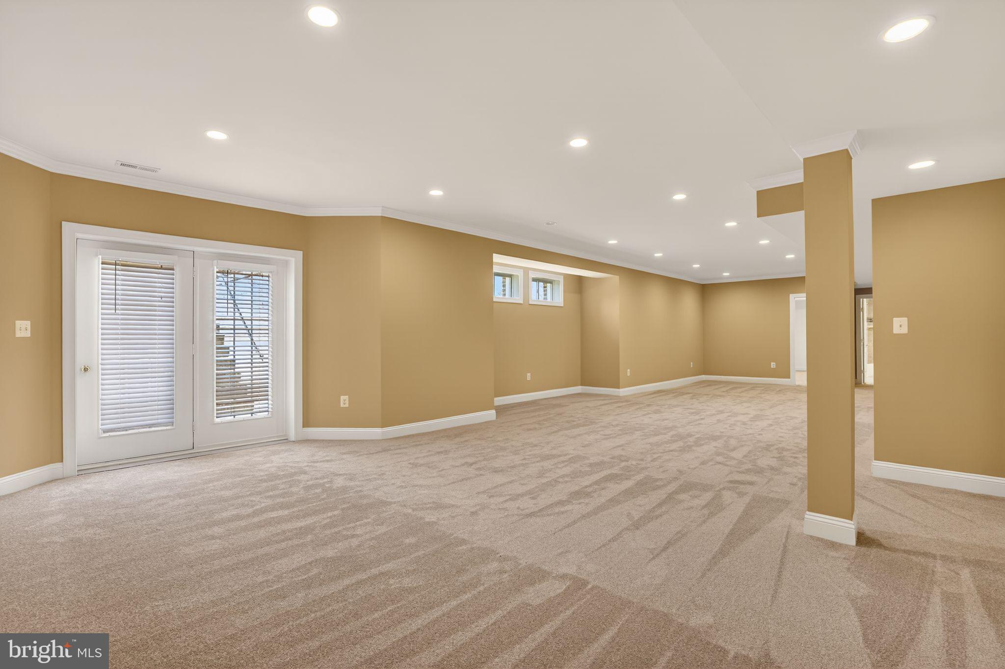 POPLAR PARK - Residential