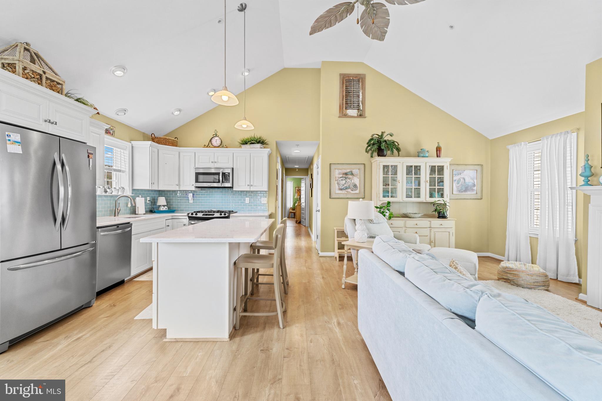 MONTEGO BAY - Residential