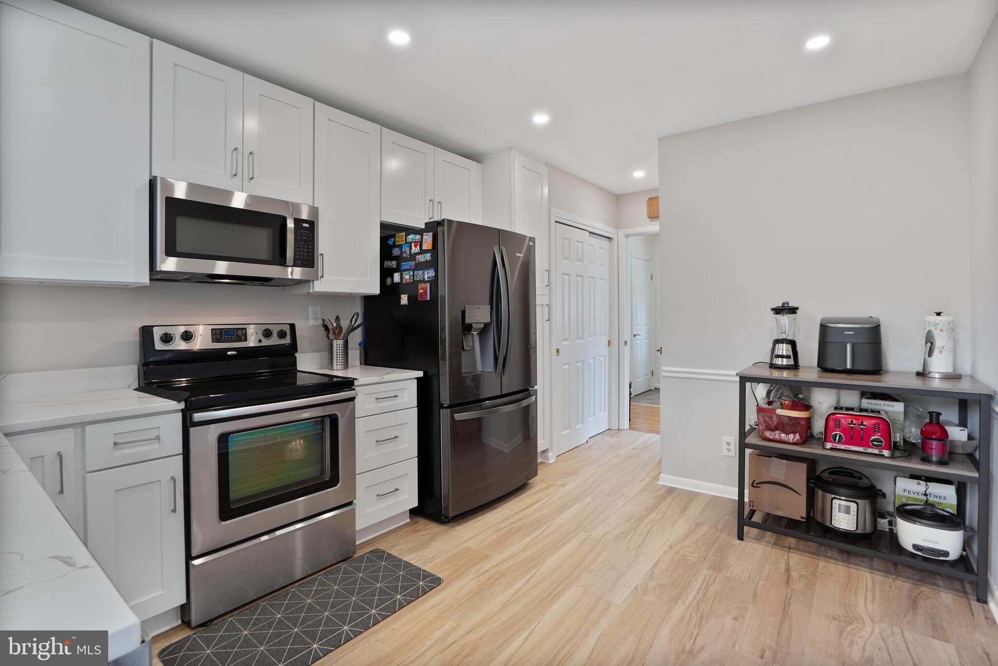 GLEN ECHO HEIGHTS - Residential