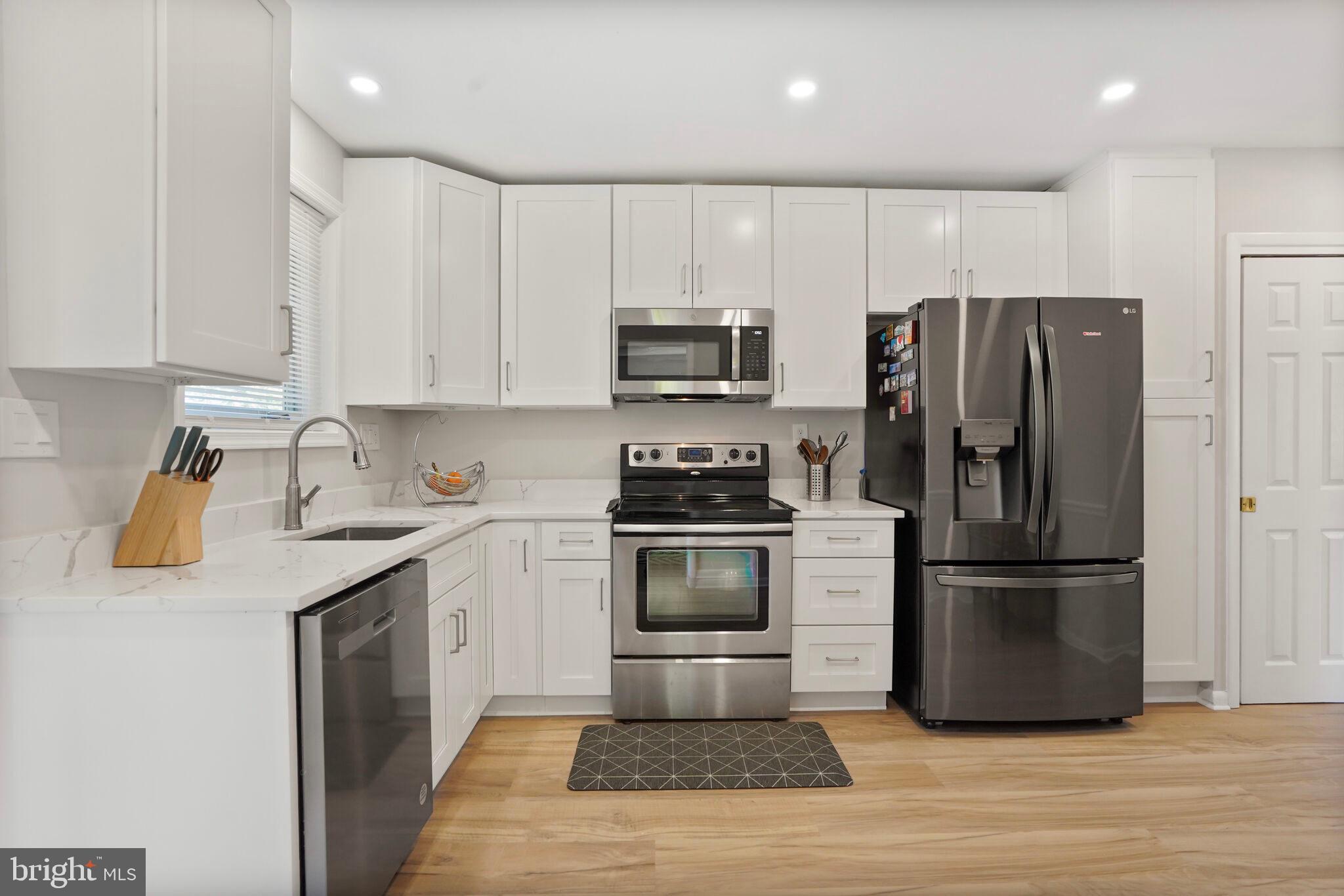 GLEN ECHO HEIGHTS - Residential