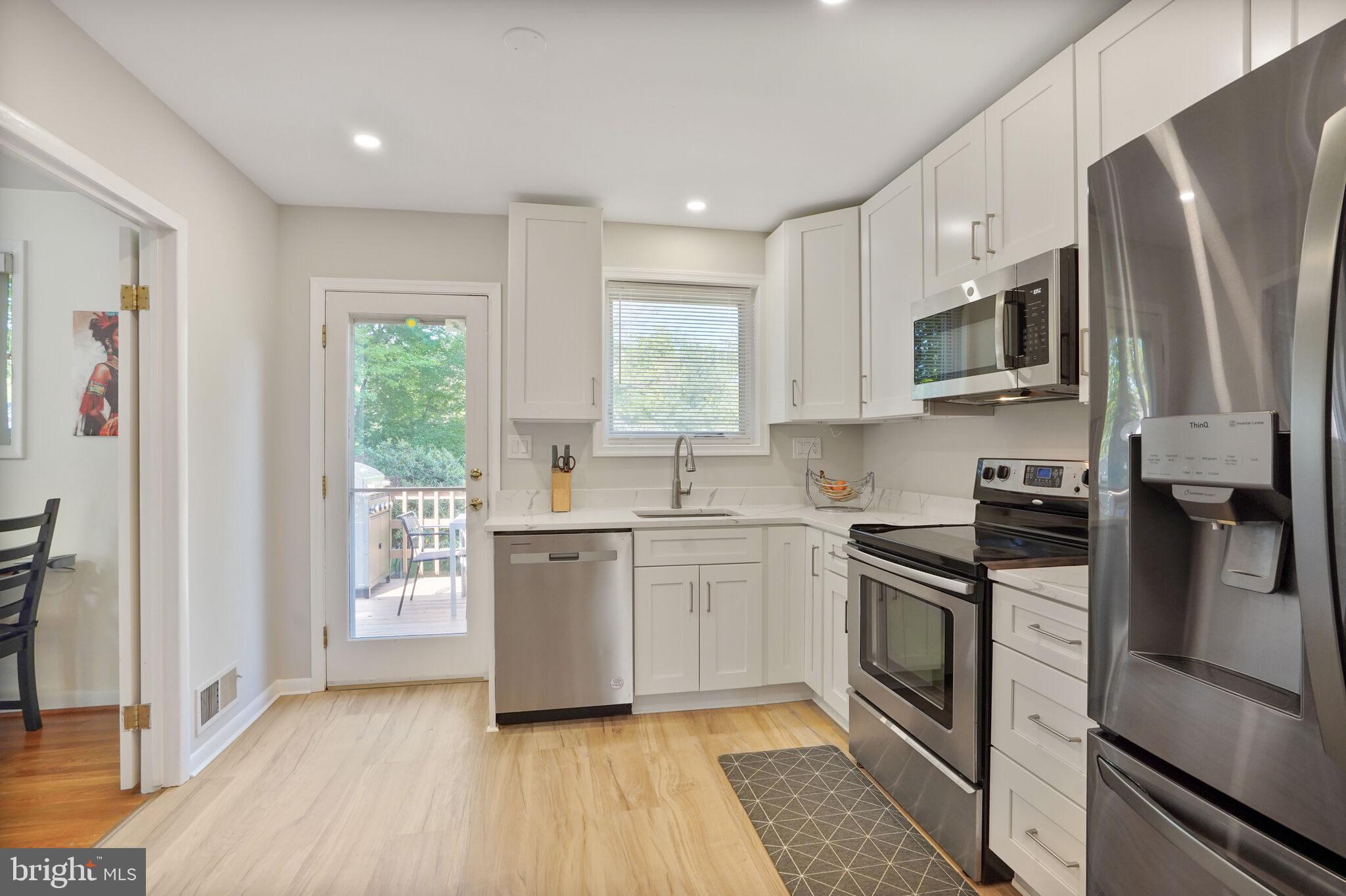 GLEN ECHO HEIGHTS - Residential