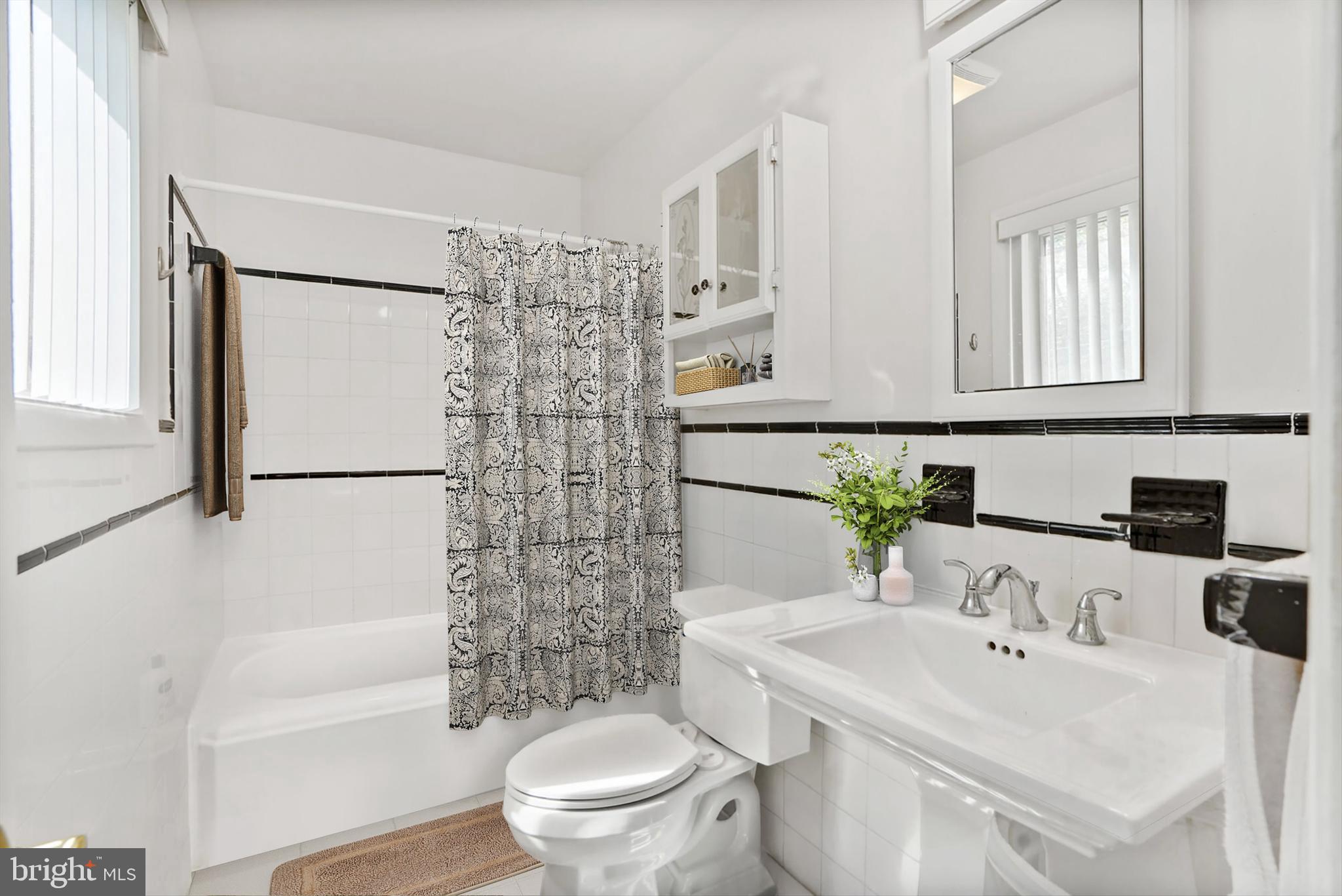 GLEN ECHO HEIGHTS - Residential