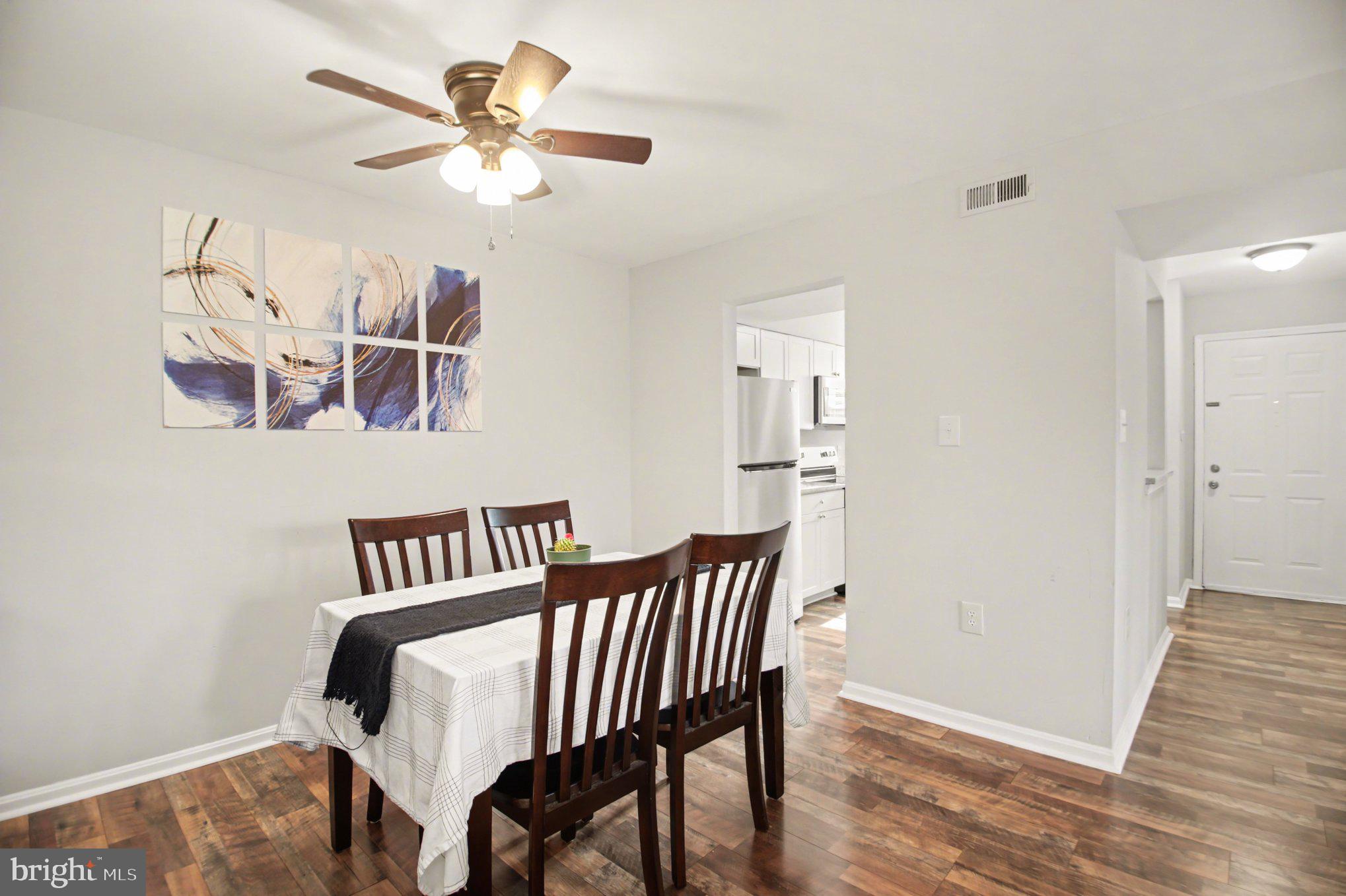 ROLLINGWOOD - Residential