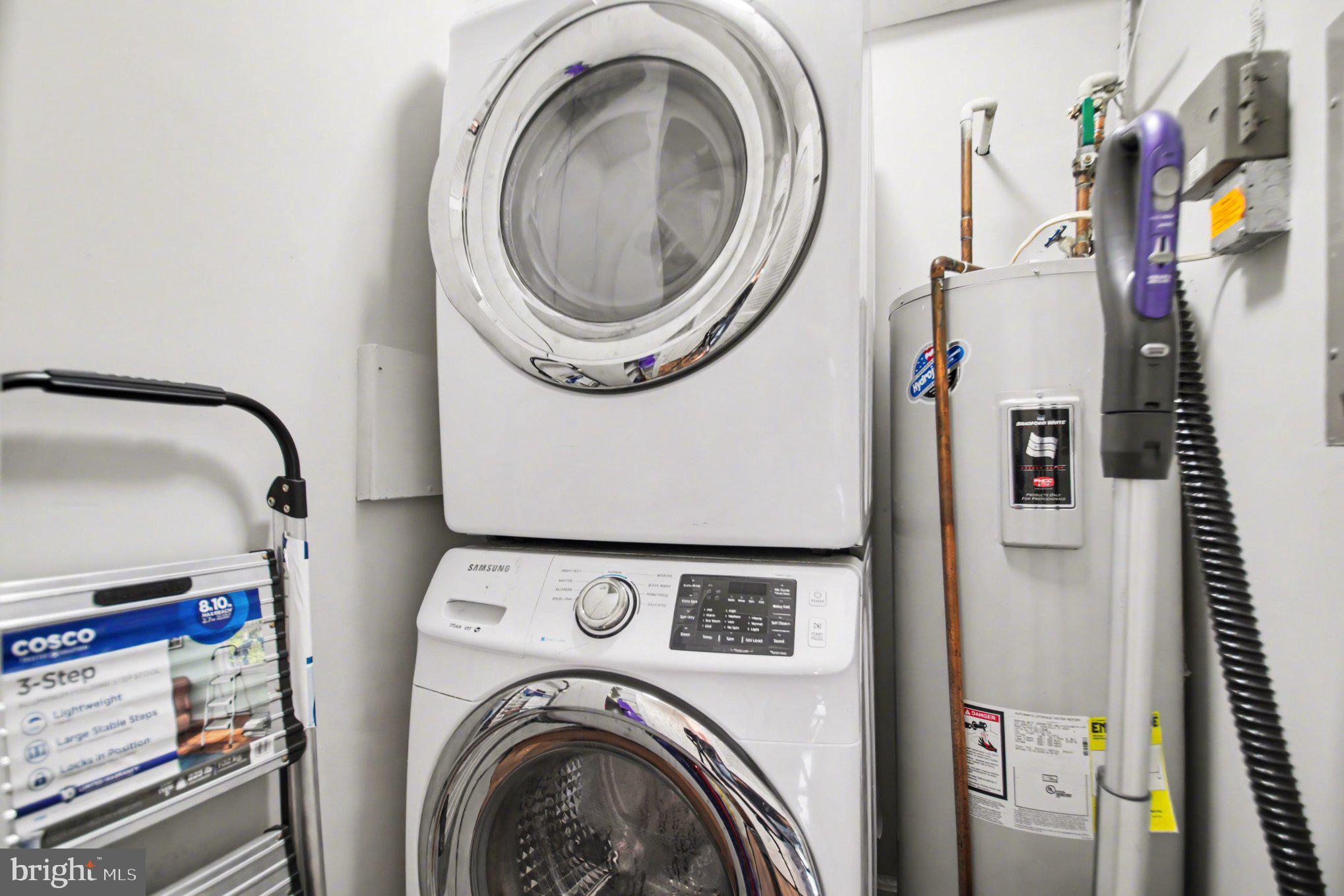 ROLLINGWOOD - Residential