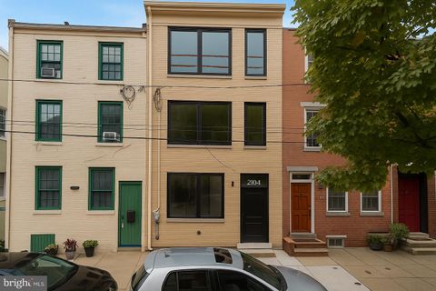2104 NAUDAIN STREET PHILADELPHIA PA 19146