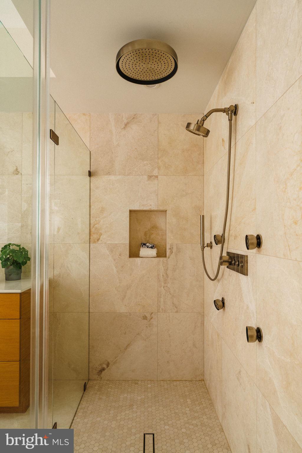 FITLER SQUARE - Residential