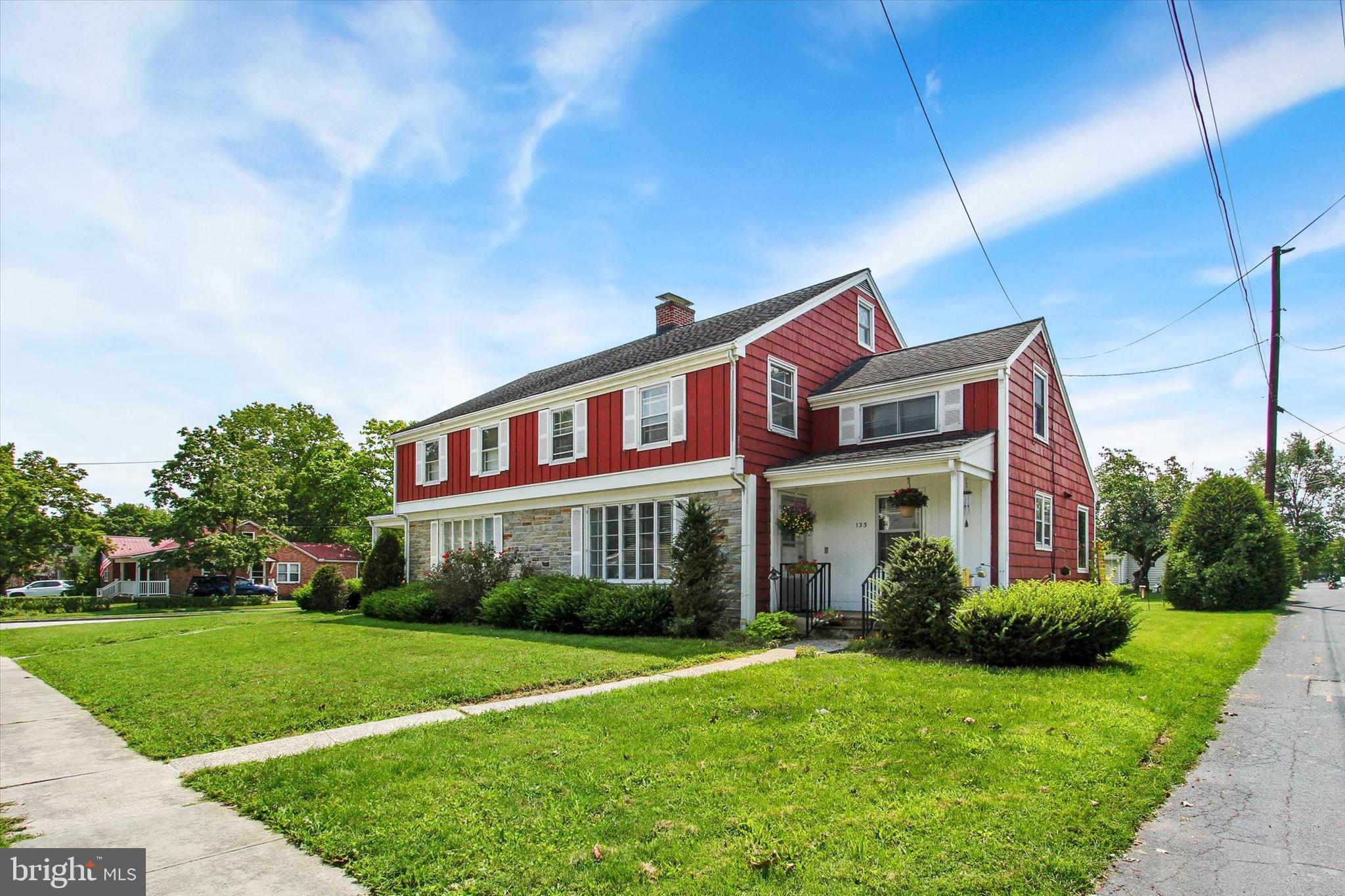 141 BARLOW STREET