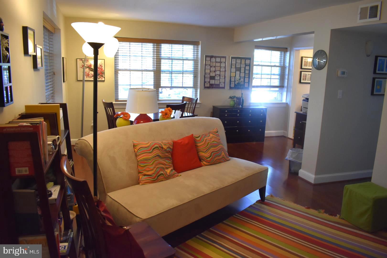 PALISADE GARDENS - Residential Lease