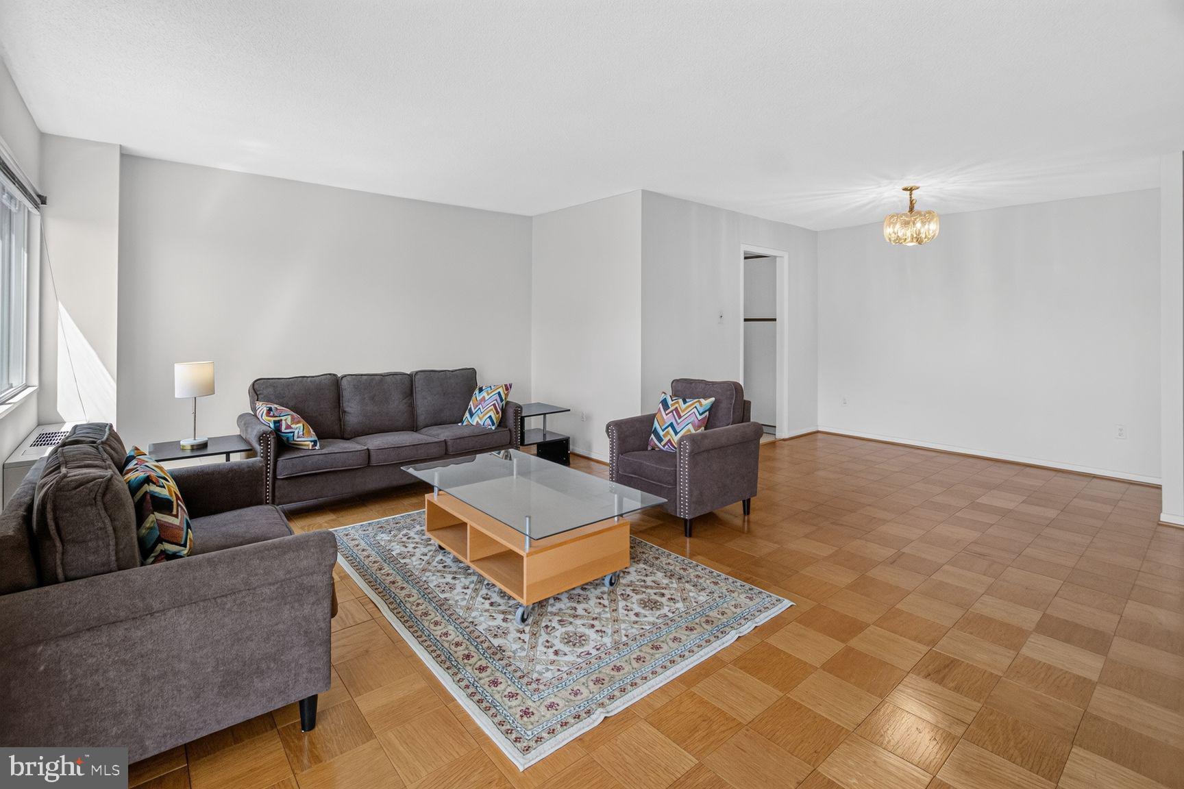1121 UNIVERSITY BOULEVARD W 1013-B