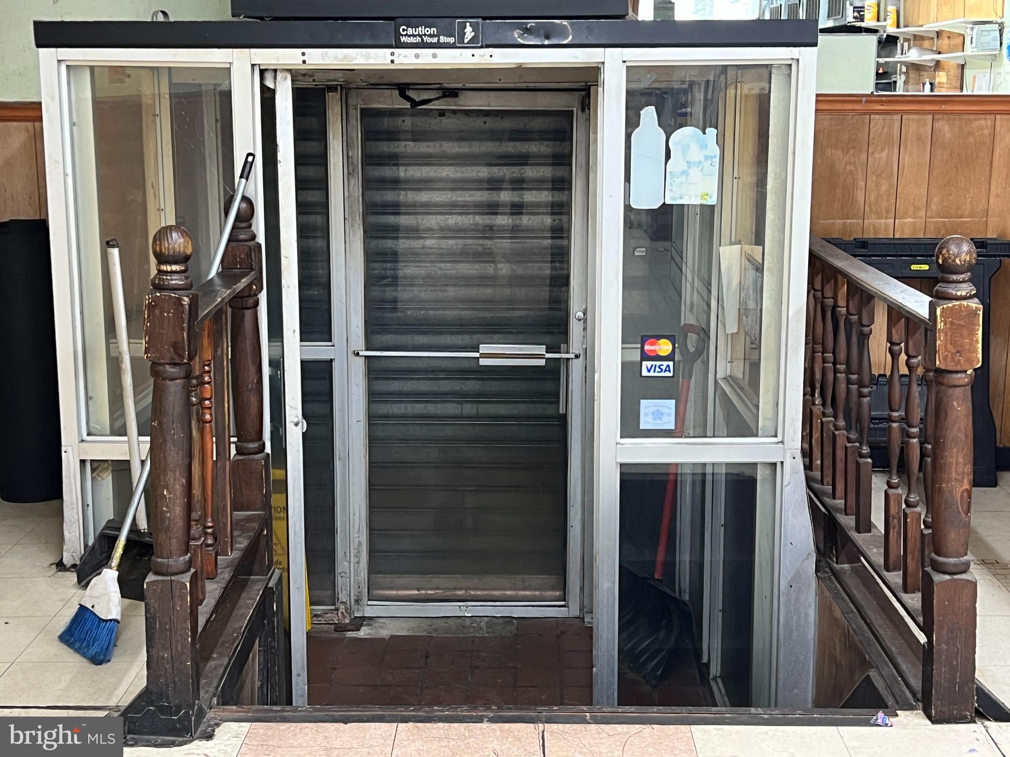 329 N GAY STREET