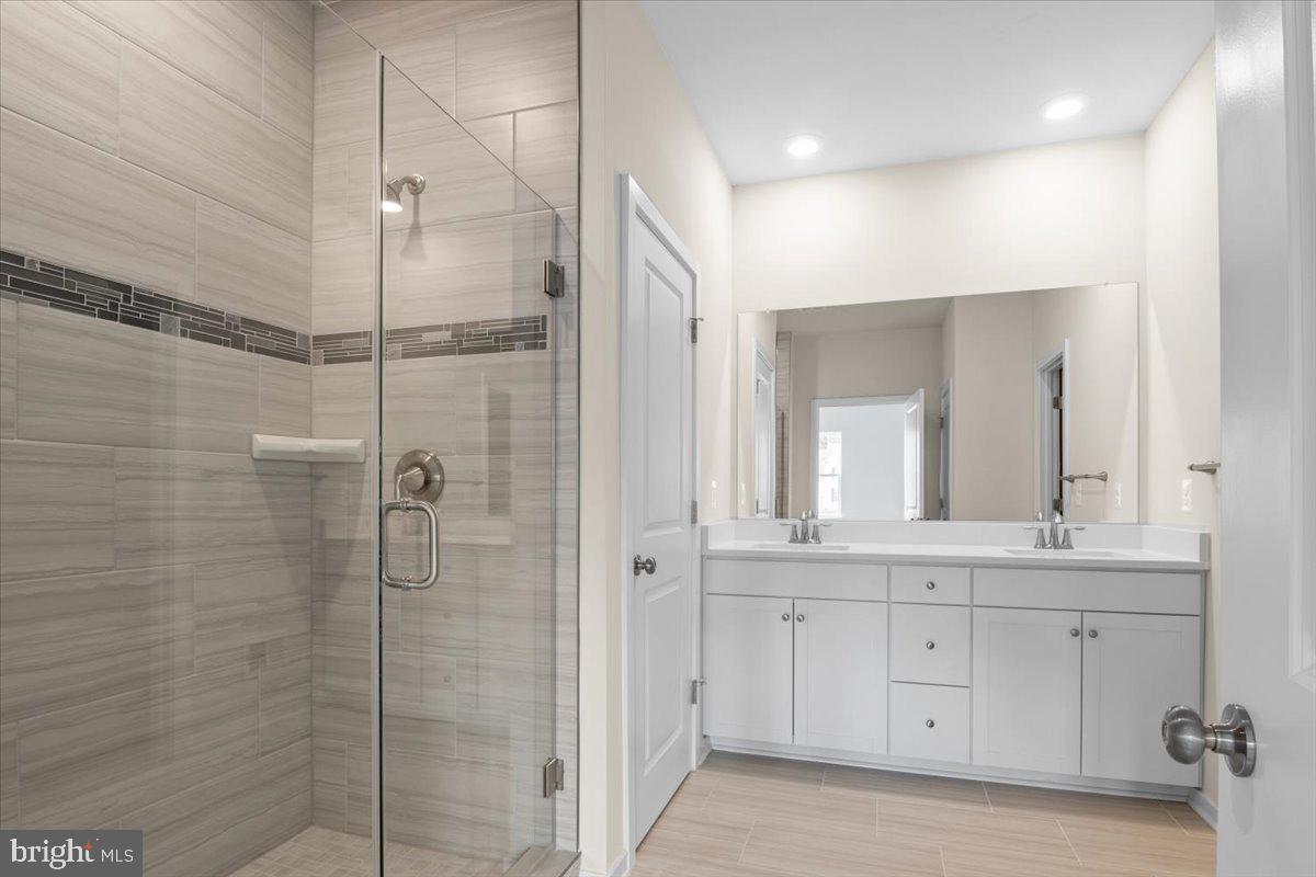 CLEVENGER CORNER VILLAGE - Residential