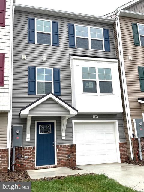 Townhouse For Sale - 135 Olga Drive<br/> Berkeley County, MARTINSBURG, WV 25403
