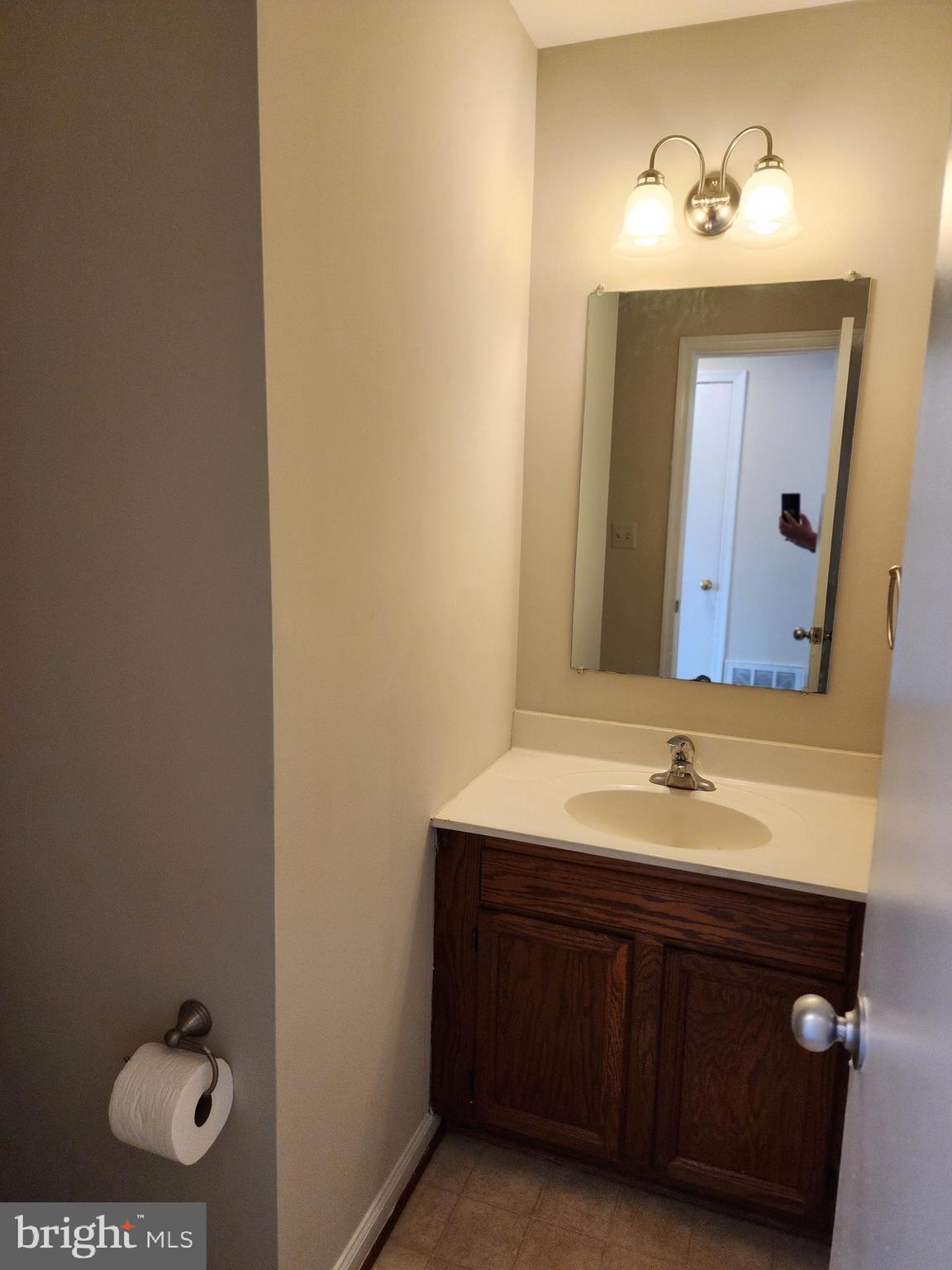 HERITAGE COMMONS - Residential Lease