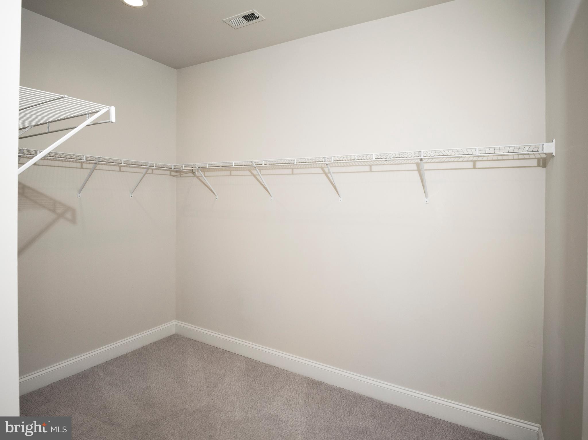 NEWTOWN WALK AT ELLIS PRESERVE - Residential Lease