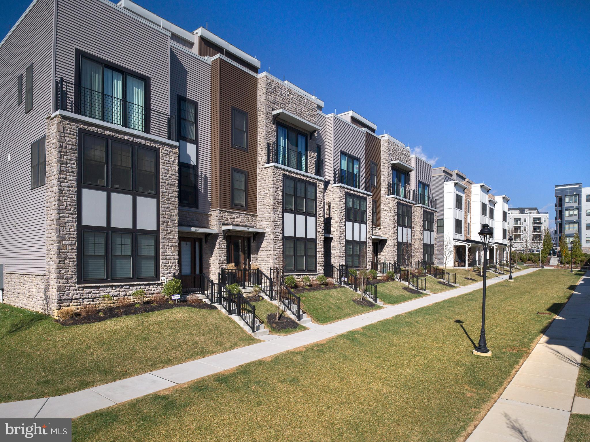 NEWTOWN WALK AT ELLIS PRESERVE - Residential Lease