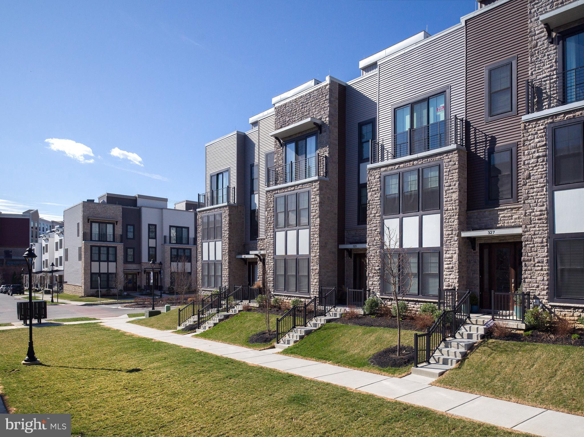 NEWTOWN WALK AT ELLIS PRESERVE - Residential Lease