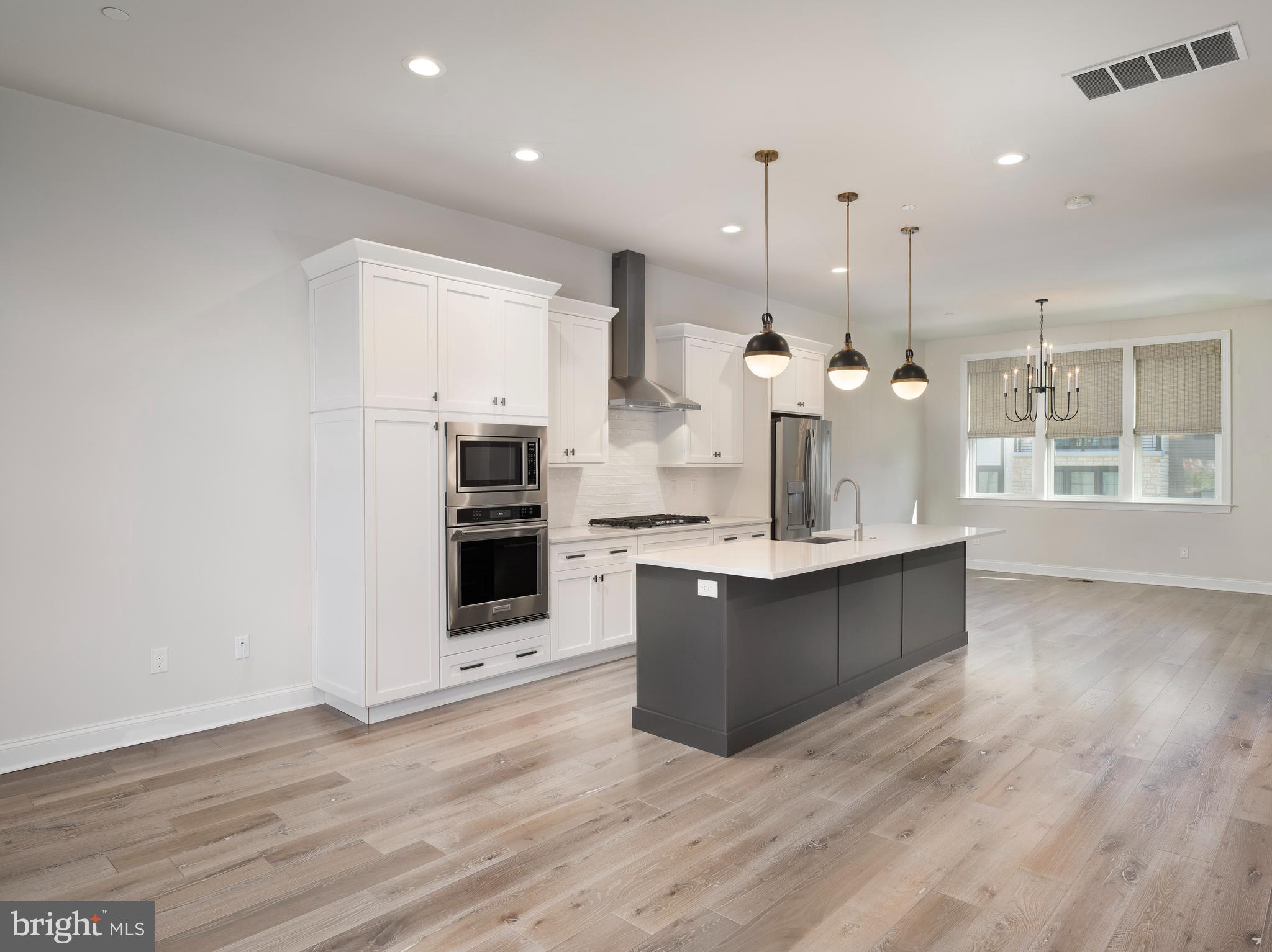 NEWTOWN WALK AT ELLIS PRESERVE - Residential Lease