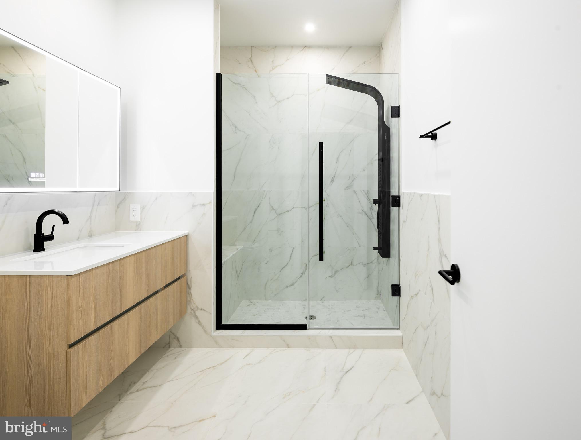 NORTHERN LIBERTIES - Residential Lease