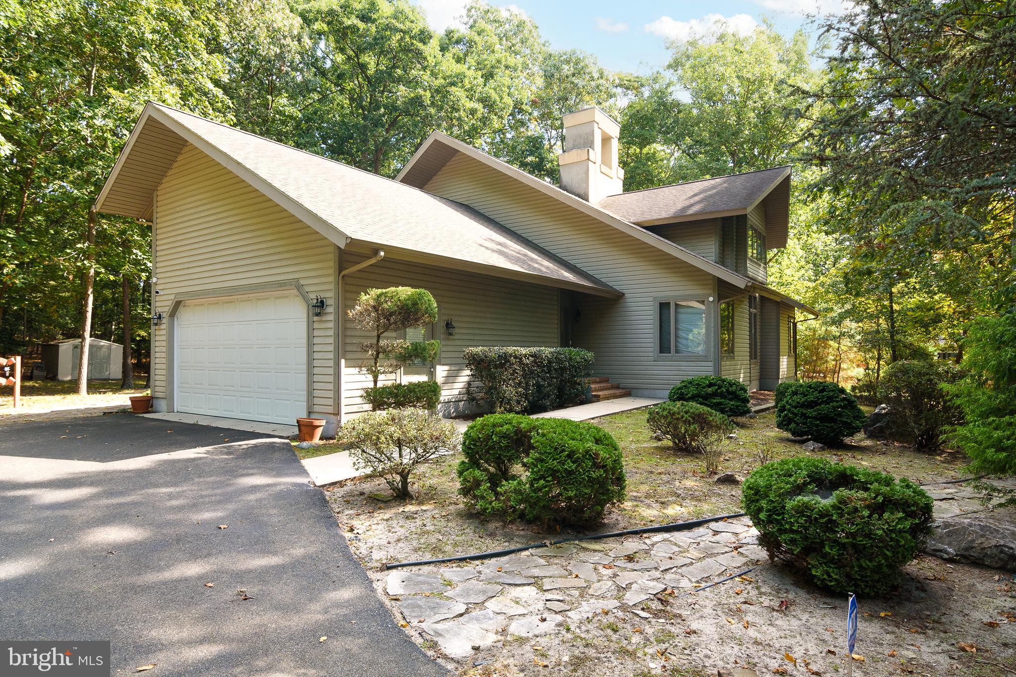 WOODS ON HERRING CREEK - Residential Lease