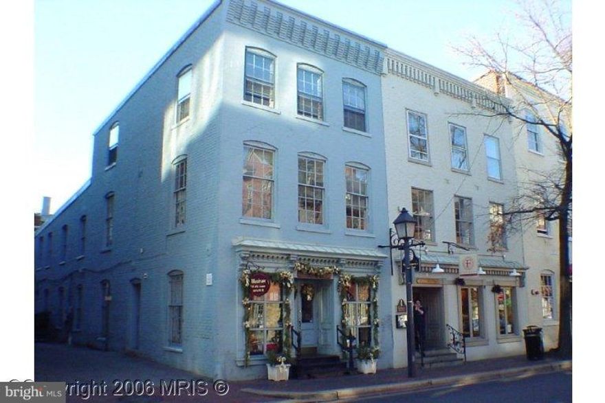 1 Br/1 Ba condo in the best location in Old Town! Just steps from the shops & restaurants of King and Union Streets. Experience the finest elements that urban "loft-ish" living has to offer. Spacious living room & bedroom(approx 500-600 total sqft).  New bedroom carpet. W/D in unit. ALL UTILITIES INCLUDED. No pets. No smoking. No more than 2 incomes to qualify.