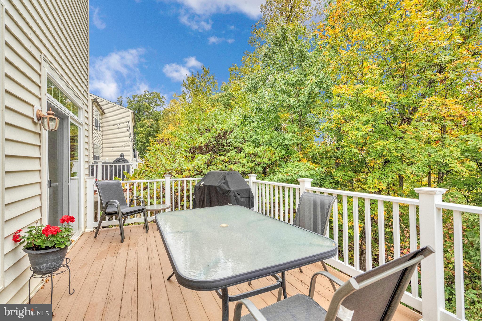 PEMBROOKE/VICTORY LAKES - Residential