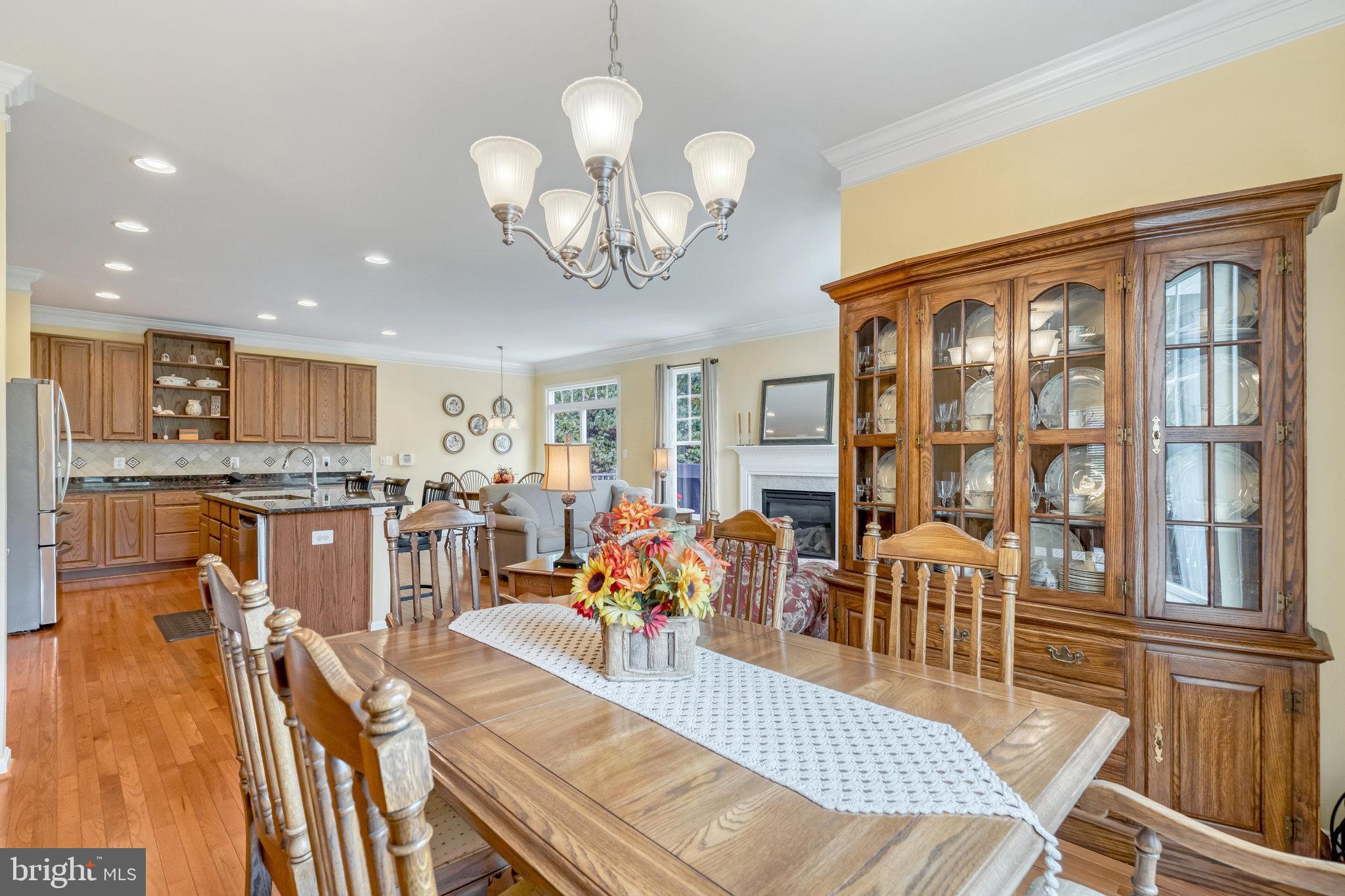 PEMBROOKE/VICTORY LAKES - Residential