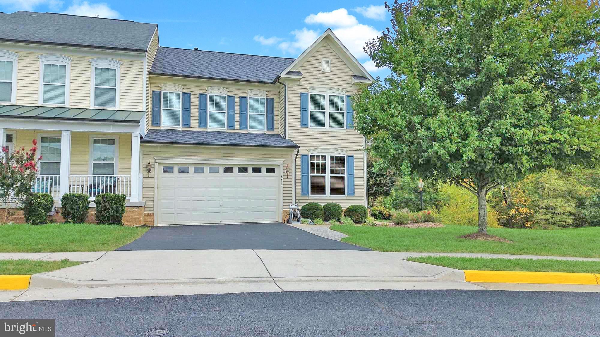 PEMBROOKE/VICTORY LAKES - Residential